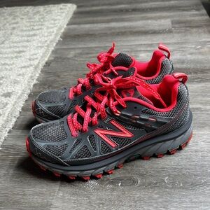 New Balance Black and Pink Athletic Shoes